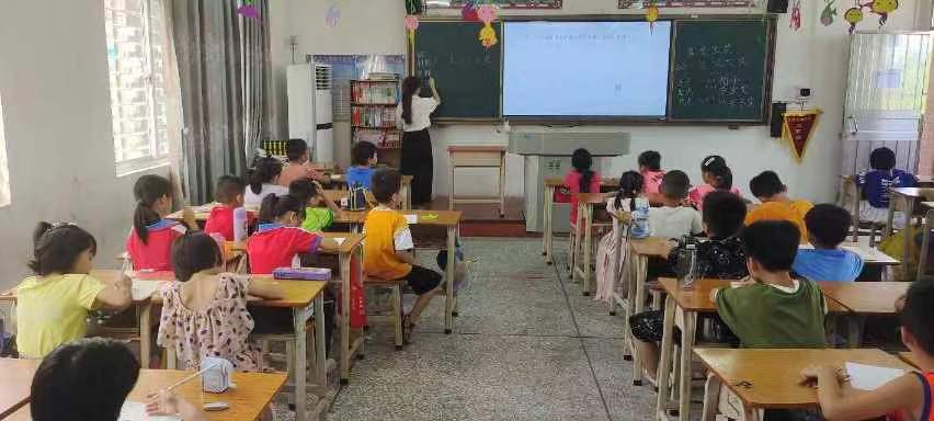 鷨ʵУ