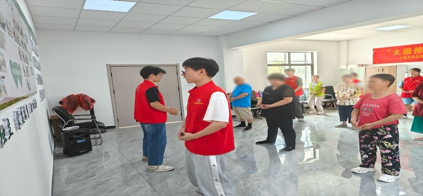ů飬ͬСҽҩѧԺΣҽ·ػʵӹػϰ