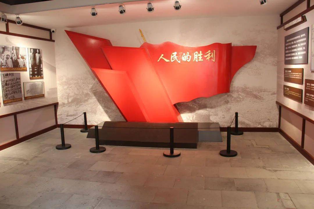 侳ʷ  ս۾ַ֮