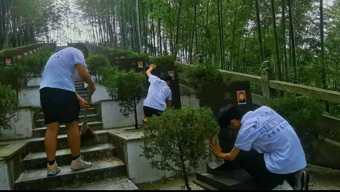 ѧѧӡ硱ǹеУ ܾ봫ͳĻ