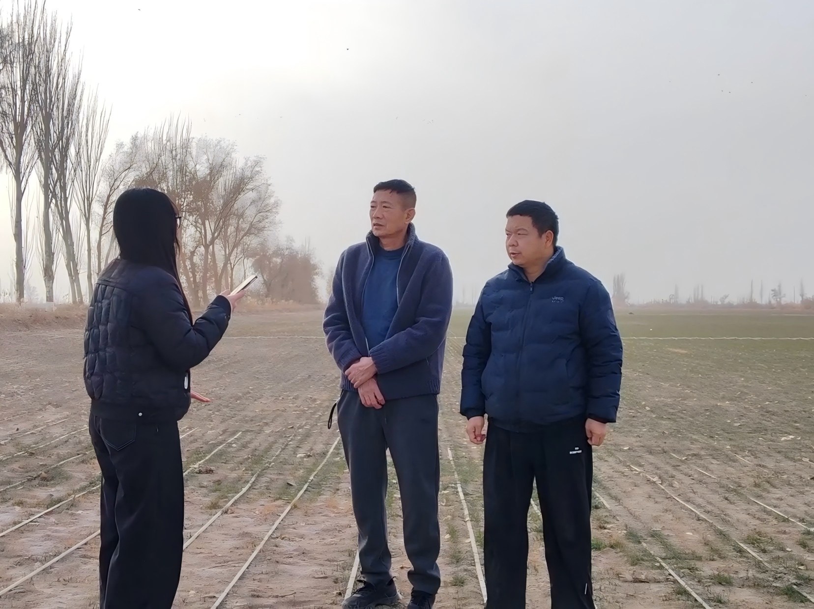 �������ŵ�����ǰ���½������������ũһʦ���ž��������и�