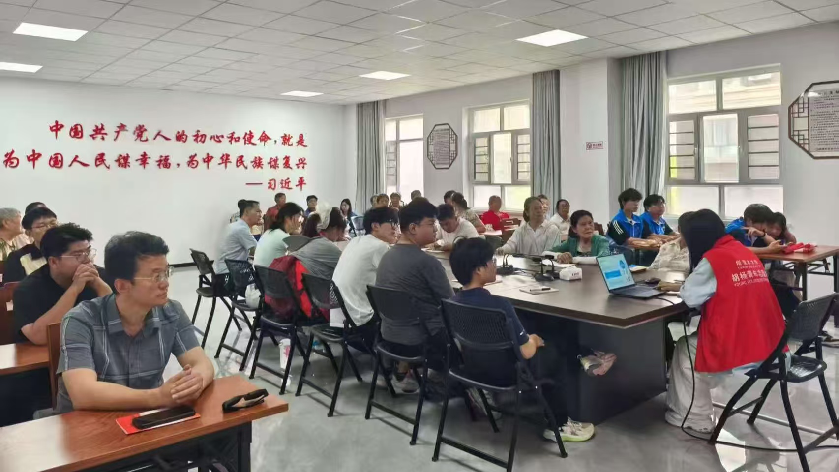  ڡ硱ȫӣഺػ